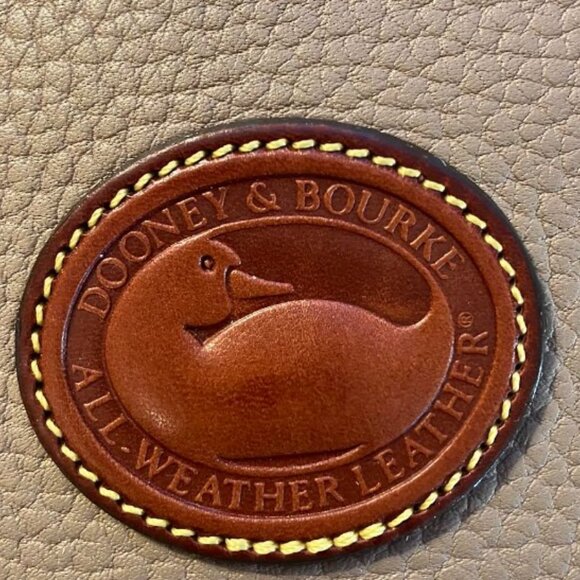 Dooney & Bourke Hobo Shoulder Bag Vintage Light/Med Taupe Pebbled Leather EUC - Picture 14 of 15